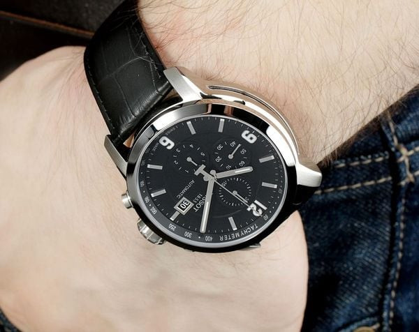 Chiếc đồng hồ Tissot T055 mang phong cách thể thao, nam tính và mạnh mẽ