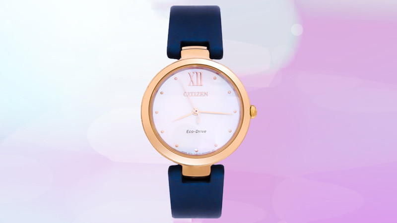 Đồng hồ Eco Drive hoạt động bằng năng lượng ánh sáng