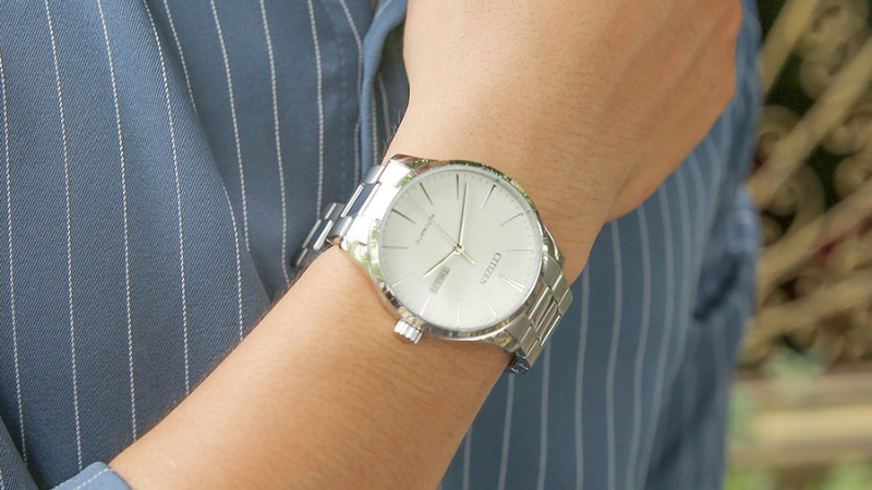 Đồng hồ Citizen NH8350-08E với đường kính mặt 40mm phù hợp với cổ tay trung bình, là một lựa chọn tuyệt vời trong số :đồng hồ nam đẹp nhất thế giới.