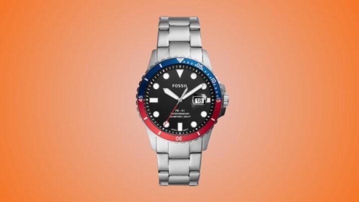 Thiết kế đồng hồ Fossil nam dây kim loại sang trọng trên cổ tay