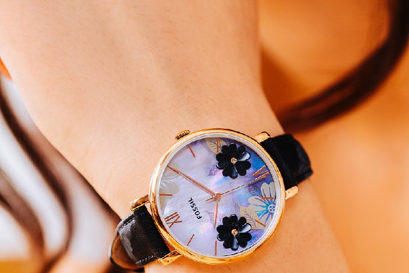 Đồng hồ Fossil Jacqueline nữ ES4535 mặt tròn dây da đẹp mắt, ấn tượng
