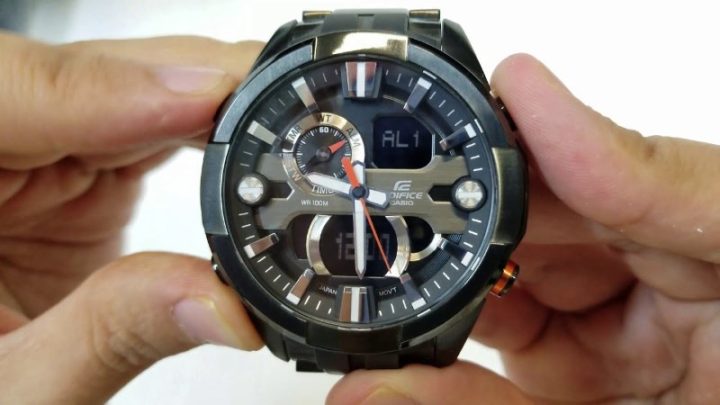 Đồng hồ Edifice Casio ERA-201BK-1AVDF có ngoại hình đen huyền bí và lịch lãm, phù hợp phong cách quân đội giá rẻ