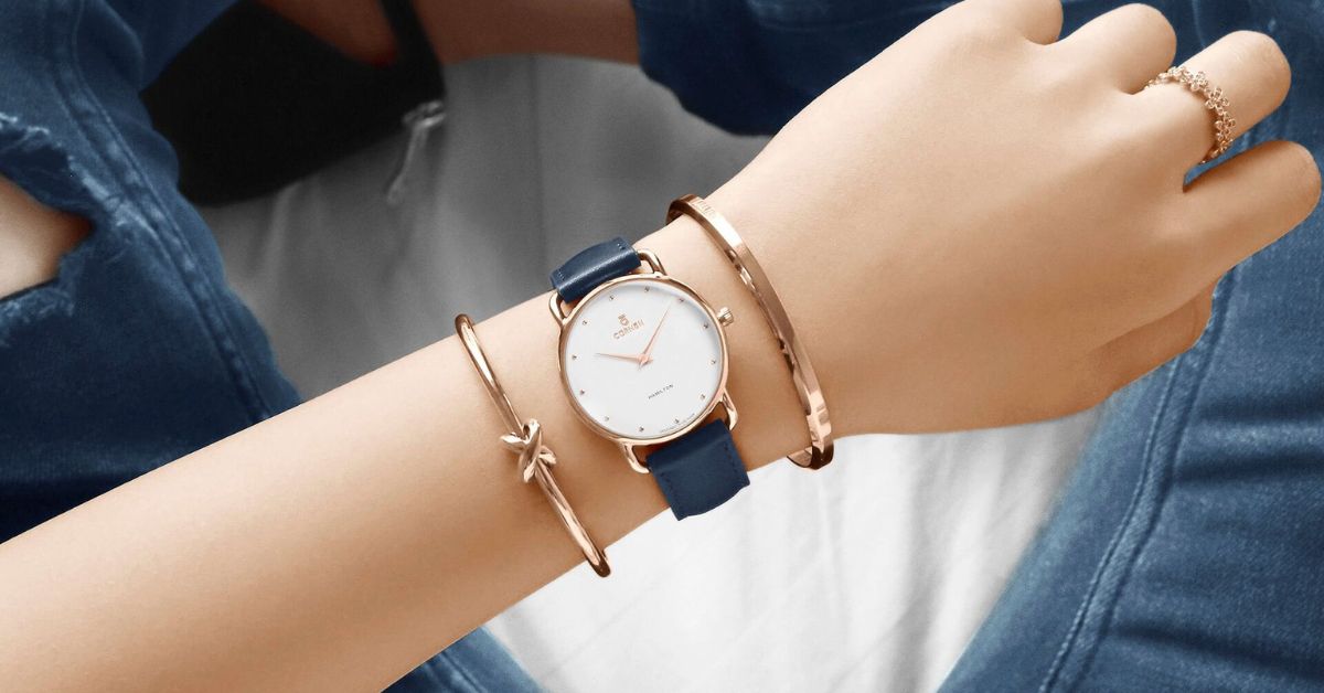 Top 10 Mẫu Đồng Hồ Nữ Bán Chạy Nhất 2024: Phong Cách & Cá Tính