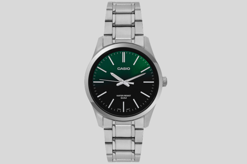 Đồng hồ CASIO nam tính, mặt xanh ngọc bích, vỏ thép không gỉ, thể hiện vẻ đẳng cấp