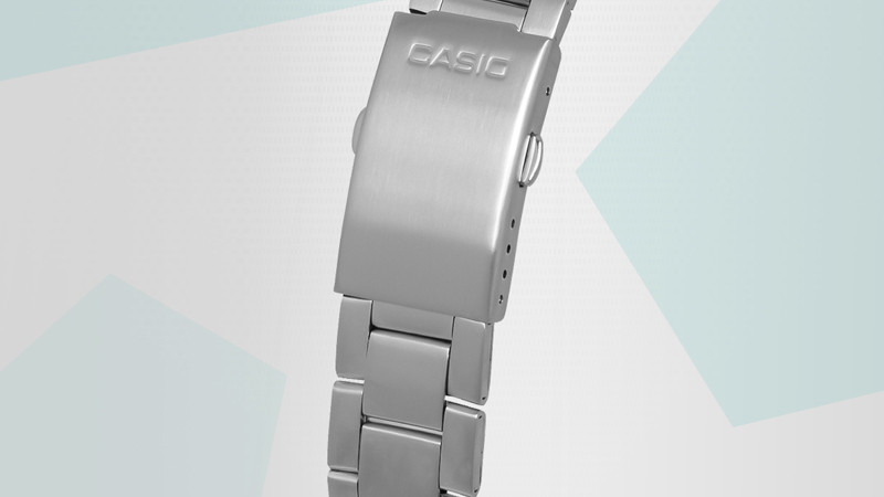 Mẫu đồng hồ Casio dây kim loại nam chắc chắn, sang trọng