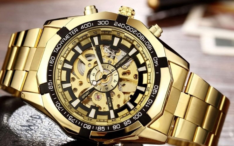 Đồng hồ cơ lộ máy ra đời