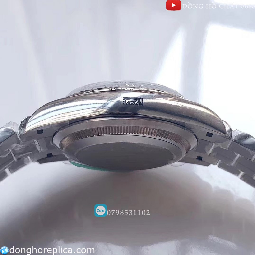 Đồng hồ Rolex Day-Date 36 với vỏ thép 904L cao cấp, quyết định phân khúc giá