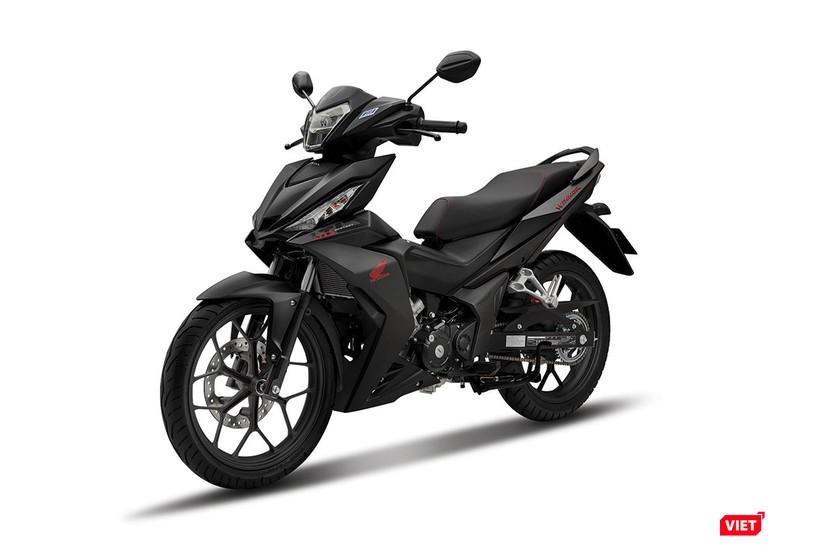 Cận cảnh chi tiết tem LTD trên Honda Winner 150, gợi nhớ về ưu đãi đồng hồ g shock honda tặng