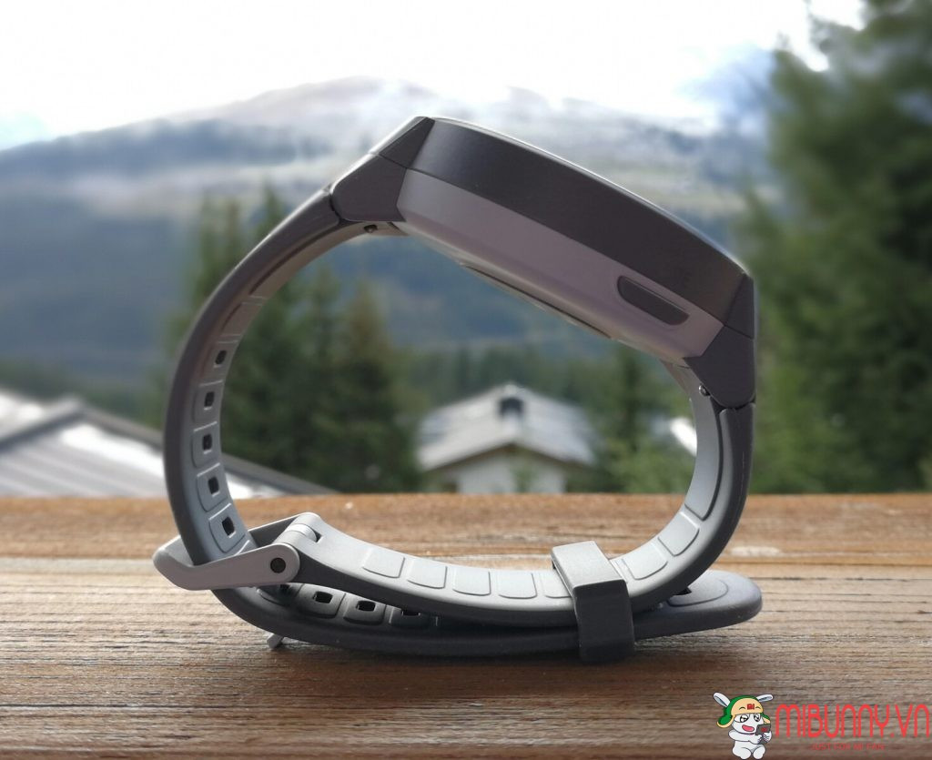 Chi tiết đồng hồ Xiaomi Amazfit Verge Lite với dây đeo thoải mái