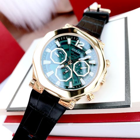 Đồng Hồ Guess Nam Mặt Tròn: Biểu Tượng Phong Cách Hiện Đại Cho Phái Mạnh