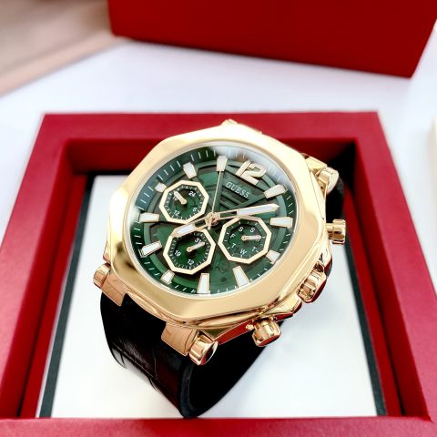 Đồng Hồ Guess Nam Mặt Tròn: Biểu Tượng Phong Cách Hiện Đại Cho Phái Mạnh