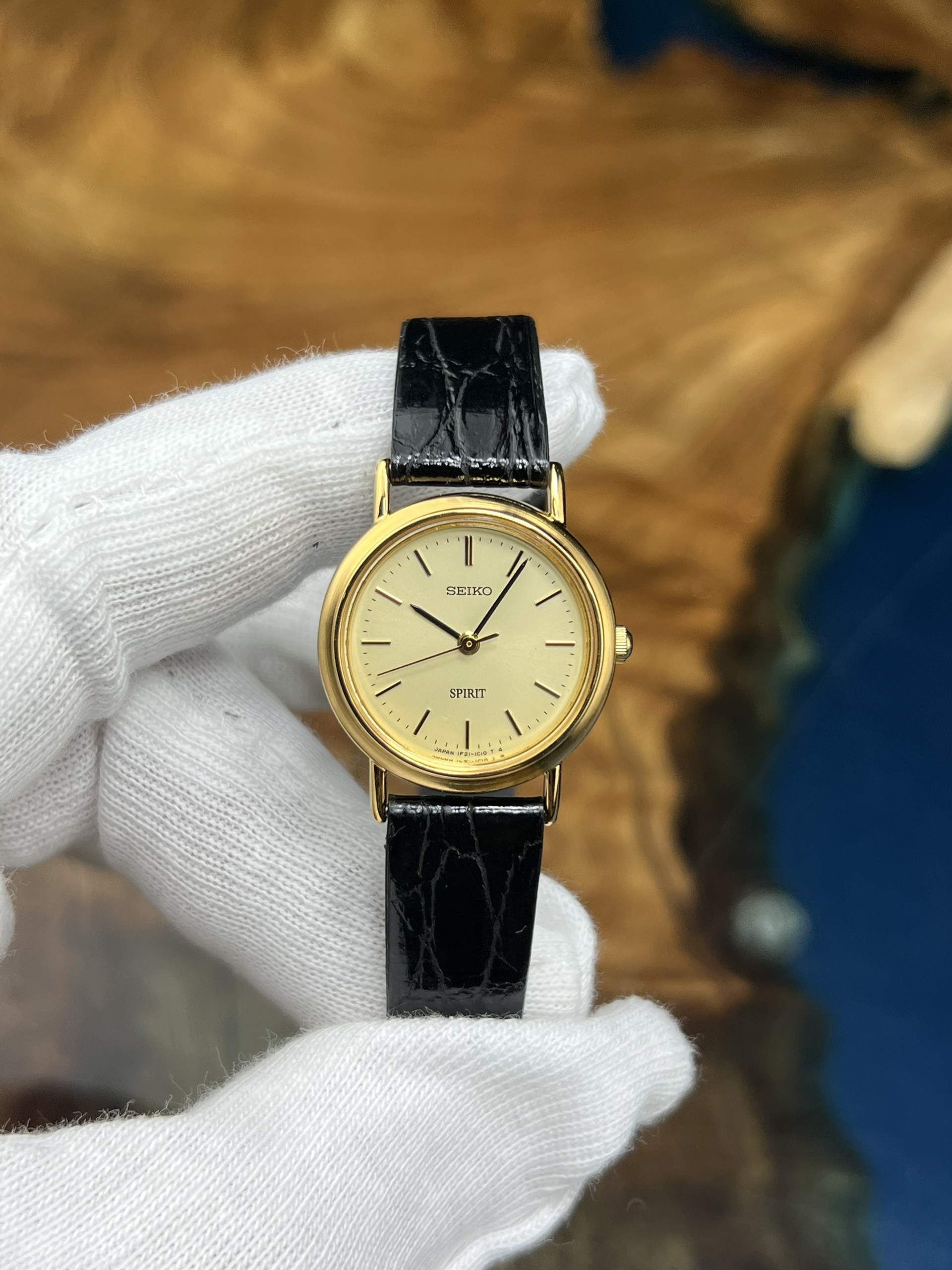 Các Mẫu Đồng Hồ Seiko Nữ Đẹp Nhất: Tuyệt Tác Thời Gian Cho Phái Đẹp