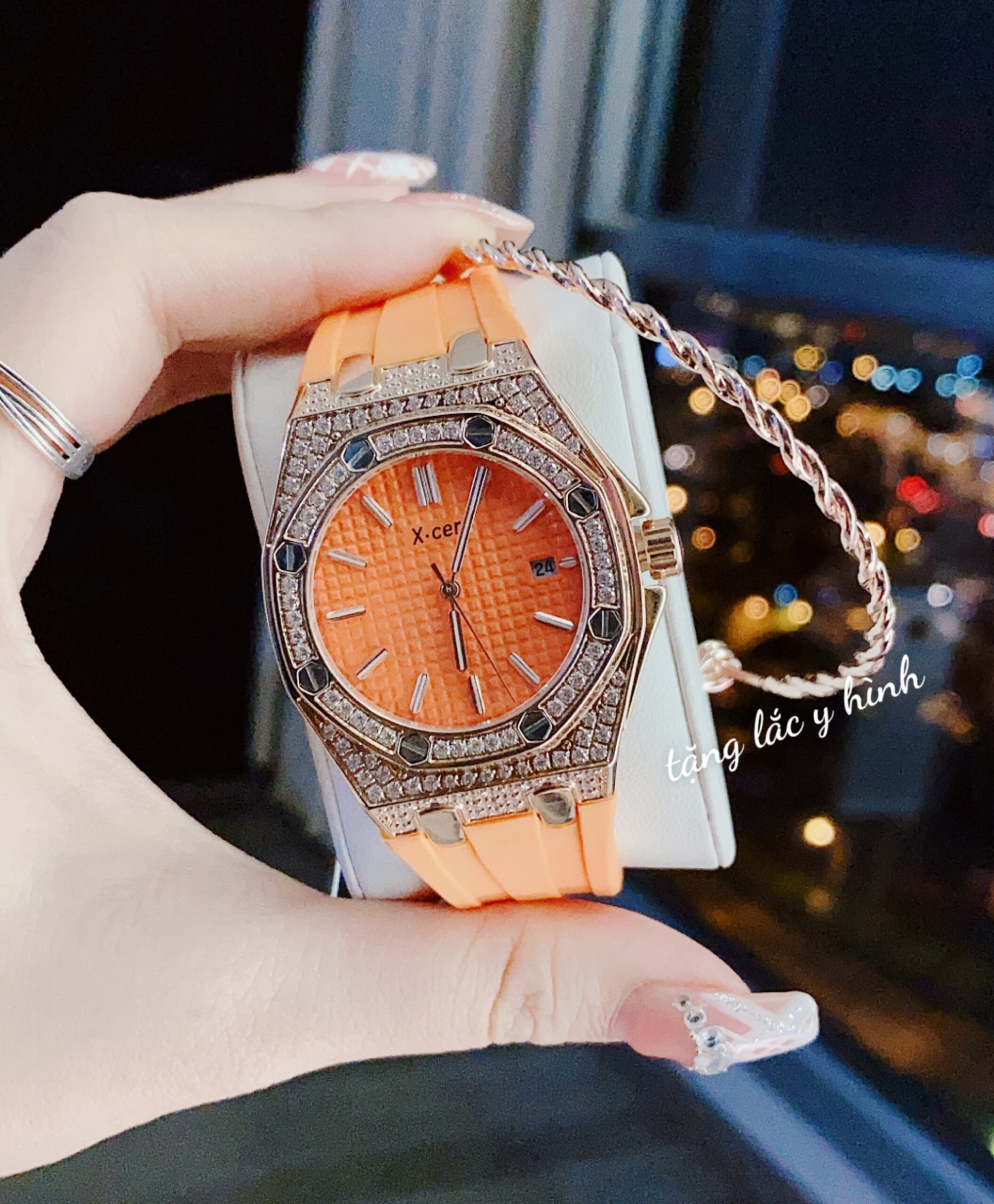 Mẫu Đồng Hồ Nữ Cá Tính: Tuyên Ngôn Phong Cách Riêng Biệt Của Phái Đẹp