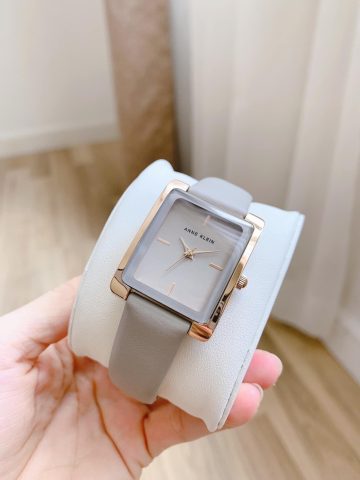 Đồng Hồ Anne Klein Mặt Chữ Nhật: Biểu Tượng Thanh Lịch & Tinh Tế Cho Phái Nữ Hiện Đại