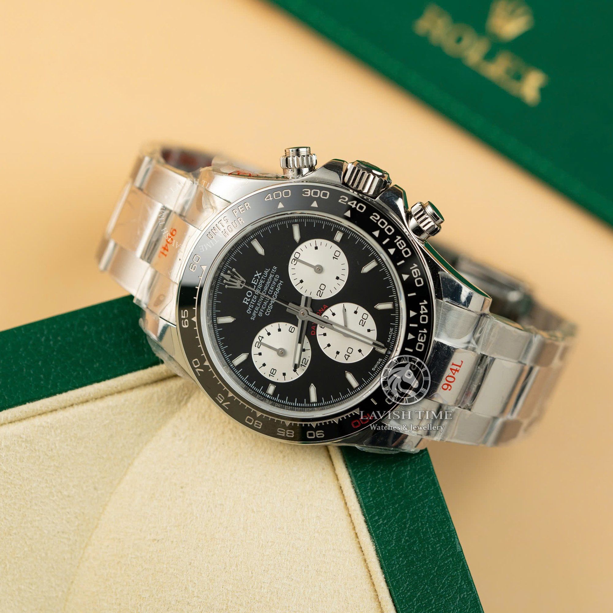 Đồng hồ Rolex có máy loại