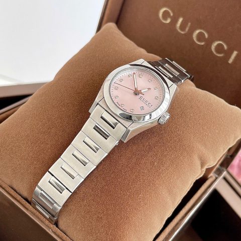 Đồng Hồ Gucci Nam Chính Hãng: Biểu Tượng Của Phong Cách và Đẳng Cấp Vượt Thời Gian Đồng Hồ Gucci Nam Chính Hãng: Biểu Tượng Của Phong Cách và Đẳng Cấp Vượt Thời Gian