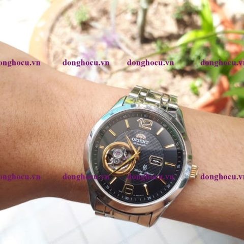 Đồng Hồ Orient DB05 co a cs: Khám Phá Chi Tiết Thiết Kế, Bộ Máy & Giá Trị