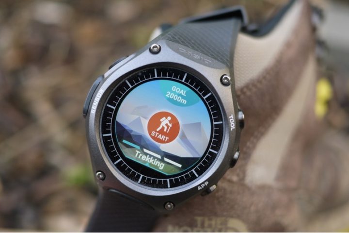 Đồng Hồ Thông Minh Casio Nữ: Nét Độc Đáo Của Sự Bền Bỉ Và Phong Cách Hiện Đại