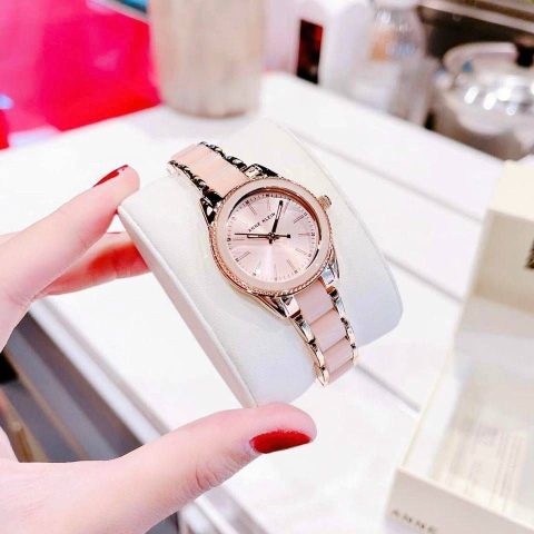 Đồng Hồ Anne Klein Rose Gold: Biểu Tượng Của Sự Thanh Lịch, Sang Trọng và Tinh Tế