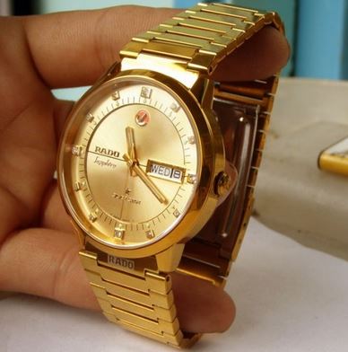 Đồng Hồ Rado Cơ Chính Hãng: Biểu Tượng Của Sự Tinh Tế và Công Nghệ Bền Bỉ