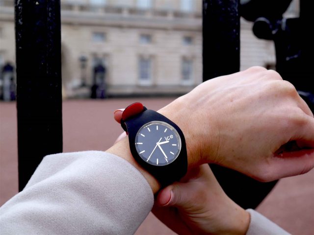 Đồng hồ Ice Watch của nước nào? Khám phá thương hiệu đồng hồ Bỉ đầy màu sắc