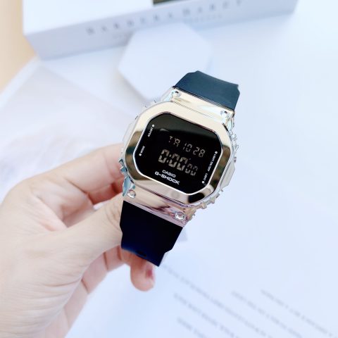 Đồng Hồ G-Shock Nữ Màu Đen: Biểu Tượng Cá Tính và Bền Bỉ Thời Thượng