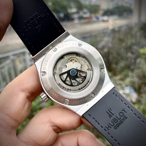 Đồng Hồ Hublot Có Máy Loại Nào? Khám Phá Trái Tim "Art Of Fusion"