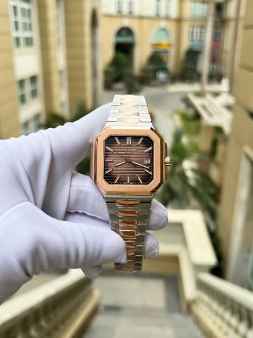Đồng Hồ Rose Gold Giá Bao Nhiêu? Phân Tích Chi Tiết Các Yếu Tố Ảnh Hưởng