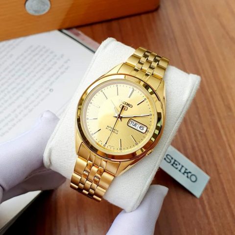 Đồng Hồ Guess Nữ Giá Bao Nhiêu? Khám Phá Giá Trị, Phong Cách và Cách Mua Chính Hãng