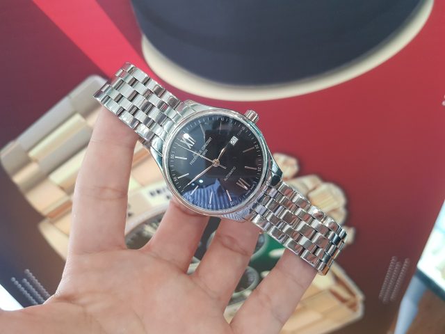 Mua Bán Đồng Hồ Cũ Thái Bình: Hướng Dẫn Chi Tiết Để Sở Hữu "Cỗ Máy Thời Gian" Giá Trị