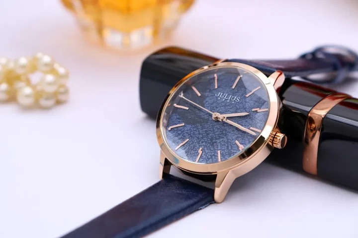 Cửa Hàng Đồng Hồ Julius TPHCM: Địa Chỉ Chính Hãng, Uy Tín Và Mẹo Phân Biệt Thật Giả