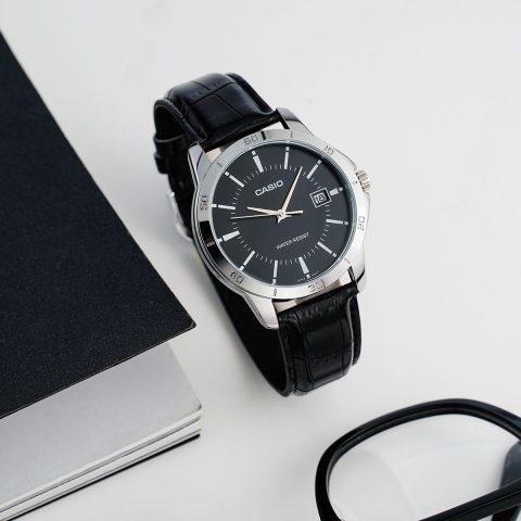 Đồng Hồ Casio MTP-V004L-1A: Vẻ Đẹp Cổ Điển Vượt Thời Gian Cho Phái Mạnh