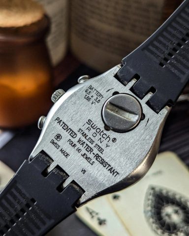 Đồng hồ Swatch Irony Swiss Made V8: Biểu tượng phong cách thể thao Thụy Sĩ