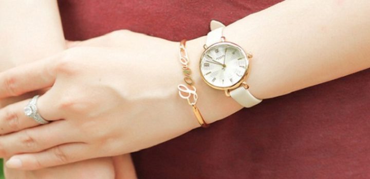 Cẩm Nang Toàn Diện: Chọn Mua Đồng Hồ Đeo Tay Nữ Hoàn Hảo Từ A Đến Z