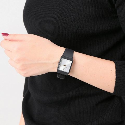Đồng Hồ Casio MQ-38-7ADF: Biểu Tượng Của Sự Đơn Giản Và Bền Bỉ