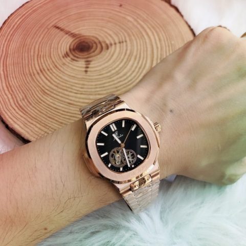 Đồng Hồ Rose Gold Giá Bao Nhiêu? Phân Tích Chi Tiết Các Yếu Tố Ảnh Hưởng
