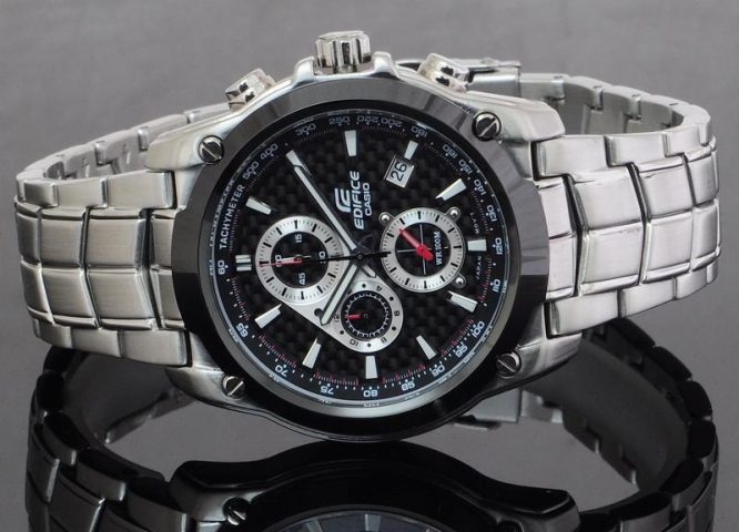 Đồng Hồ Casio Edifice EF 524 Giá Bao Nhiêu? Khám Phá Giá Trị & Cách Chọn Mua