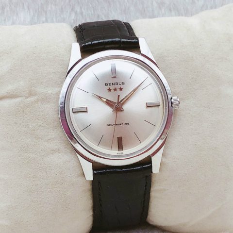 Đồng Hồ Benrus 3 Sao Automatic: Biểu Tượng Của Phong Cách Cổ Điển và Chất Lượng Vượt Thời Gian