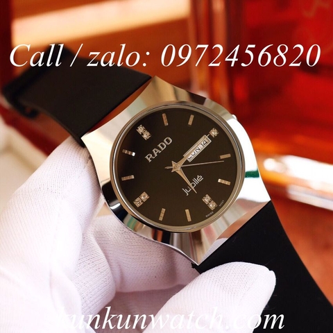 Đồng hồ Rado Jubile dây cao su: Khi Sang Trọng Gặp Gỡ Năng Động Hiện Đại