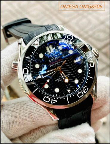 Đồng Hồ Omega Dây Cao Su: Sự Kết Hợp Hoàn Hảo Giữa Phong Cách Thể Thao Và Đẳng Cấp