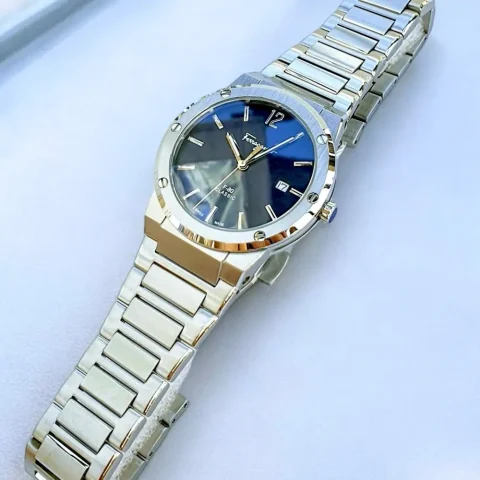 Cách Kiểm Tra Đồng Hồ Salvatore Ferragamo Chính Hãng: Hướng Dẫn Chi Tiết Từ A Đến Z