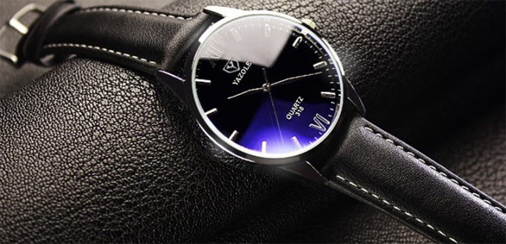 Đồng Hồ Yazole 318 Giá Bao Nhiêu? Khám Phá Từ A Đến Z Về Mẫu Đồng Hồ Bình Dân Đầy Phong Cách