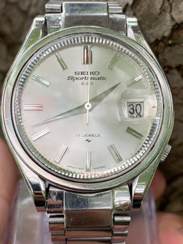 Đồng hồ Seiko Sportsmatic 17 Jewels: Biểu tượng thời gian cổ điển từ Nhật Bản
