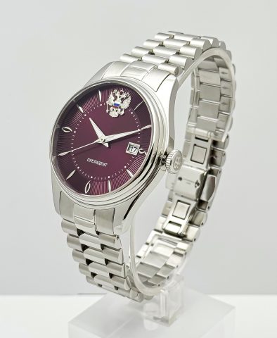 Đồng Hồ Hamilton Jazzmaster Open Heart: Biểu Tượng Của Vẻ Đẹp Cơ Khí Tinh Tế