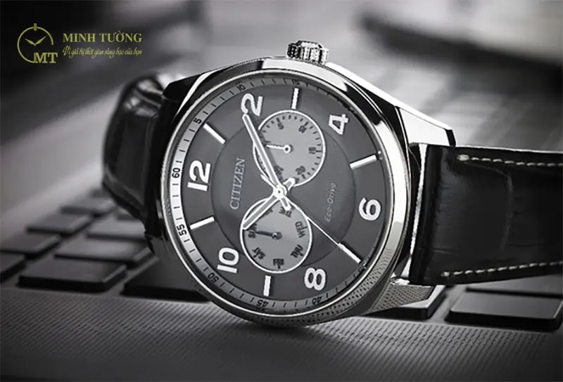 Đồng Hồ Năng Lượng Mặt Trời Hết Pin: Nguyên Nhân, Cách Khắc Phục & Bảo Dưỡng Tối Ưu