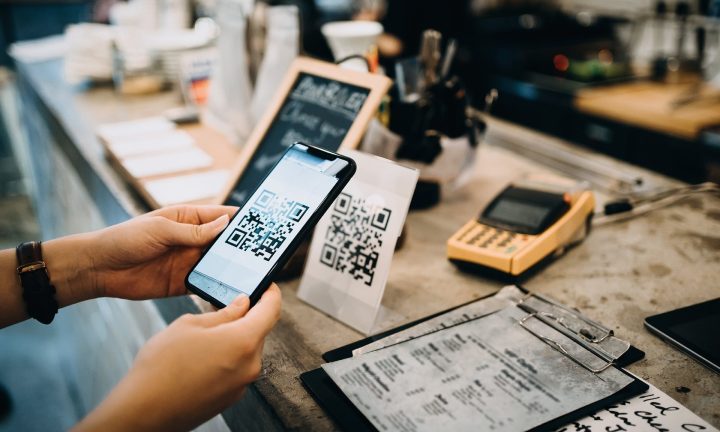 Ứng dụng Check Code Đồng Hồ: Hướng Dẫn Sử Dụng và Những Giới Hạn Cần Biết