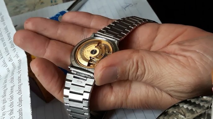 Cách Kiểm Tra Đồng Hồ Rado Chính Hãng: Hướng Dẫn Toàn Diện Từ Chuyên Gia