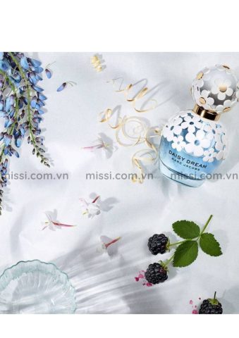 Đồng Hồ Marc Jacobs Mâm Xôi: Biểu Tượng Thời Trang Quyến Rũ Và Độc Đáo