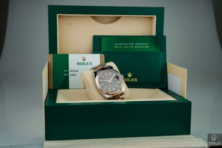 Thẻ Bảo Hành Đồng Hồ Michael Kors: Cẩm Nang Toàn Diện Cho Người Dùng Việt