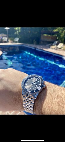 TAG Heuer Aquaracer Calibre 5: Khám Phá Biểu Tượng Đồng Hồ Lặn Chuyên Nghiệp